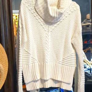 Rachel Ashwell sweater